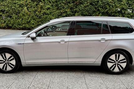 VW Passat 149.000 km 15.980 &euro; München 81827