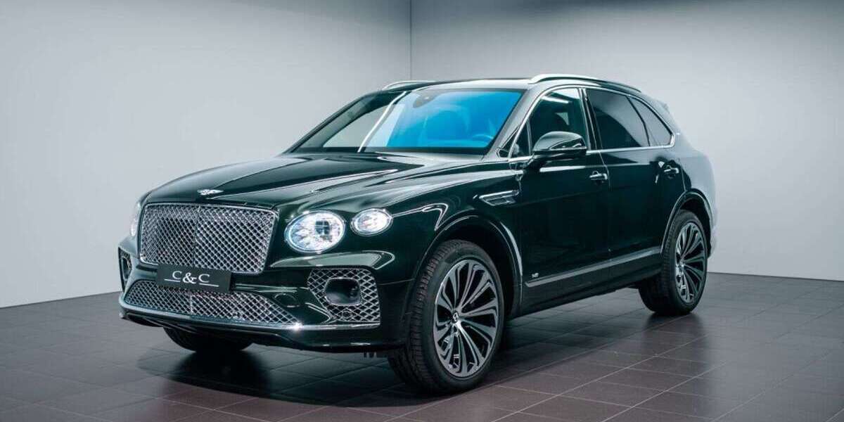 Bentley Bentayga 49.200 km 165.900 &euro; Putzbrunn 85640