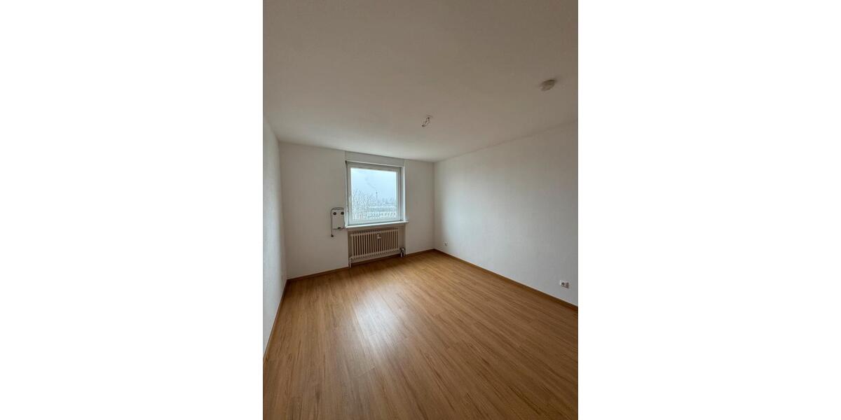 Etagenwohnung Karlsfeld - 3 Zimmer, 73 m&sup2;, 1.250&euro; | Angebot:25460263