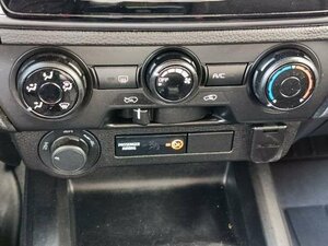 Isuzu D-Max 1.9l Space Cab 4x4 LS AT 20.000 km 36.460 &euro; Höhenkirchen-Siegertsbrun 85635