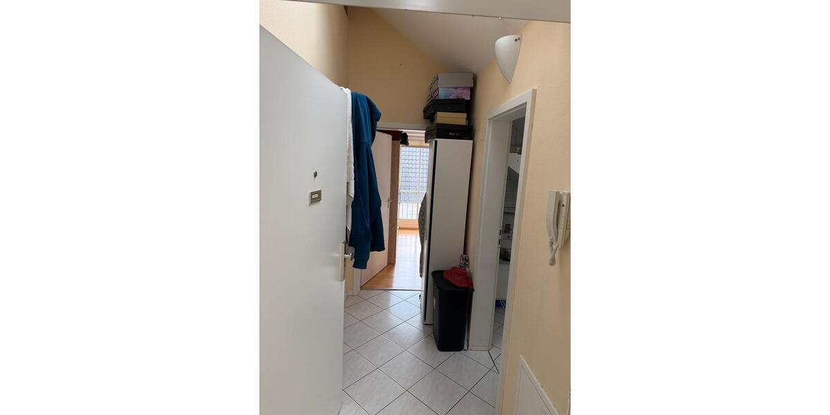 Dachgeschoßwohnung Gilching - 2 Zimmer, 50 m&sup2;, 1.350&euro; | Angebot:26604786