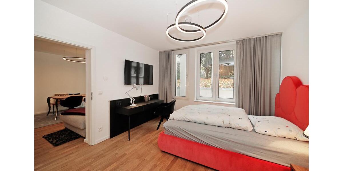 Traumlage direkt am Englischen Garten: Gehobene, lichtdurchflutete 3-Zimmer-Wohnung im Split-Level! zimmer