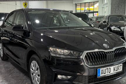Skoda Fabia 128.617 km 9.990 &euro; München 81829