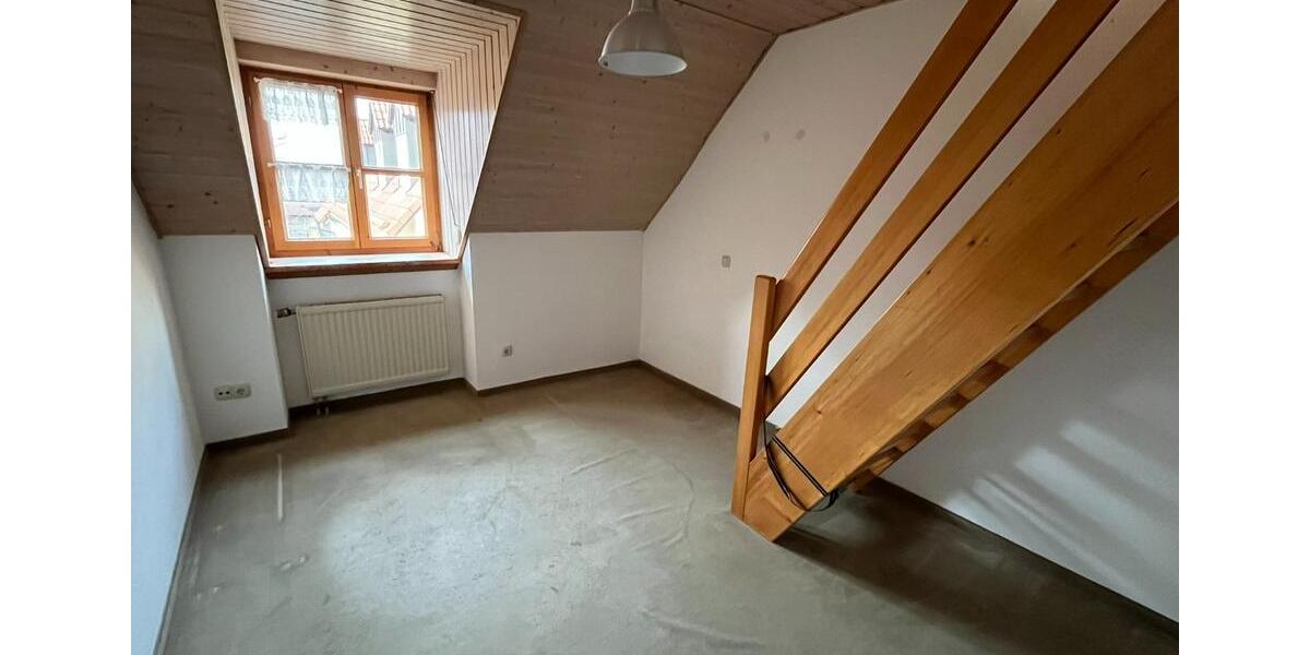 Doppelhaushälfte Röhrmoos - 5 Zimmer, 150 m&sup2;, 2.100&euro; | Angebot:25936917