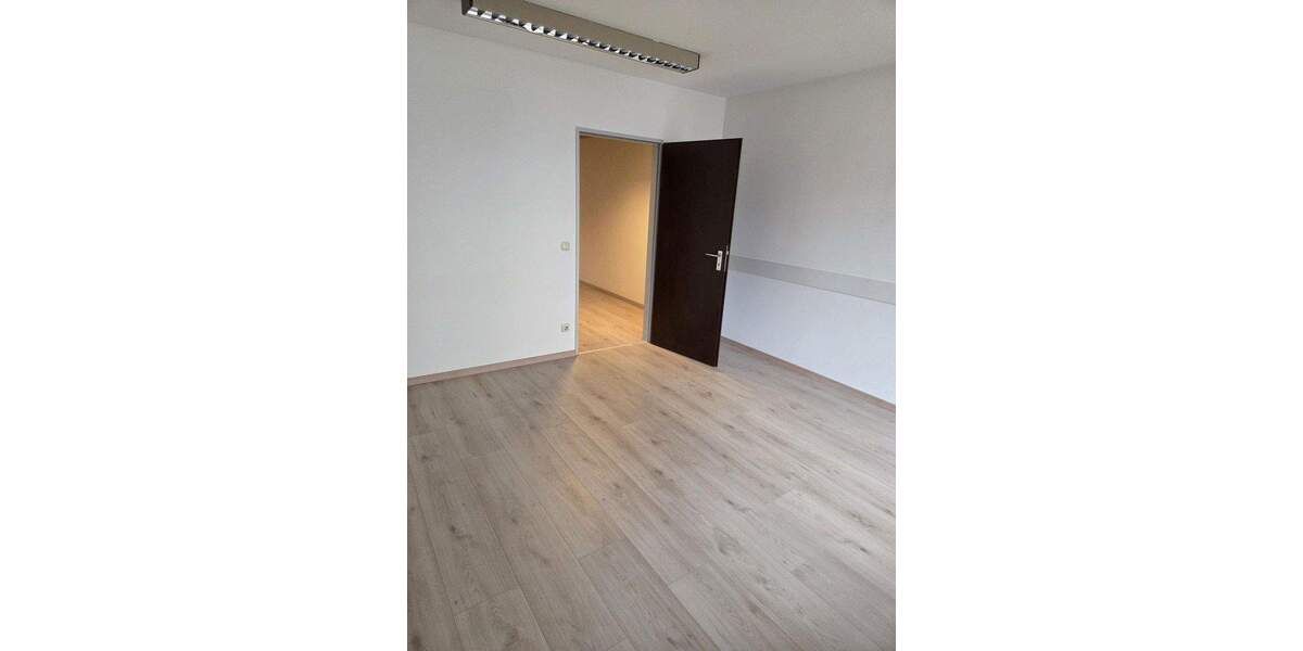 Gewerbeobjekt Bayern - Germering Germering - 1.690&euro; | Angebot:25806699