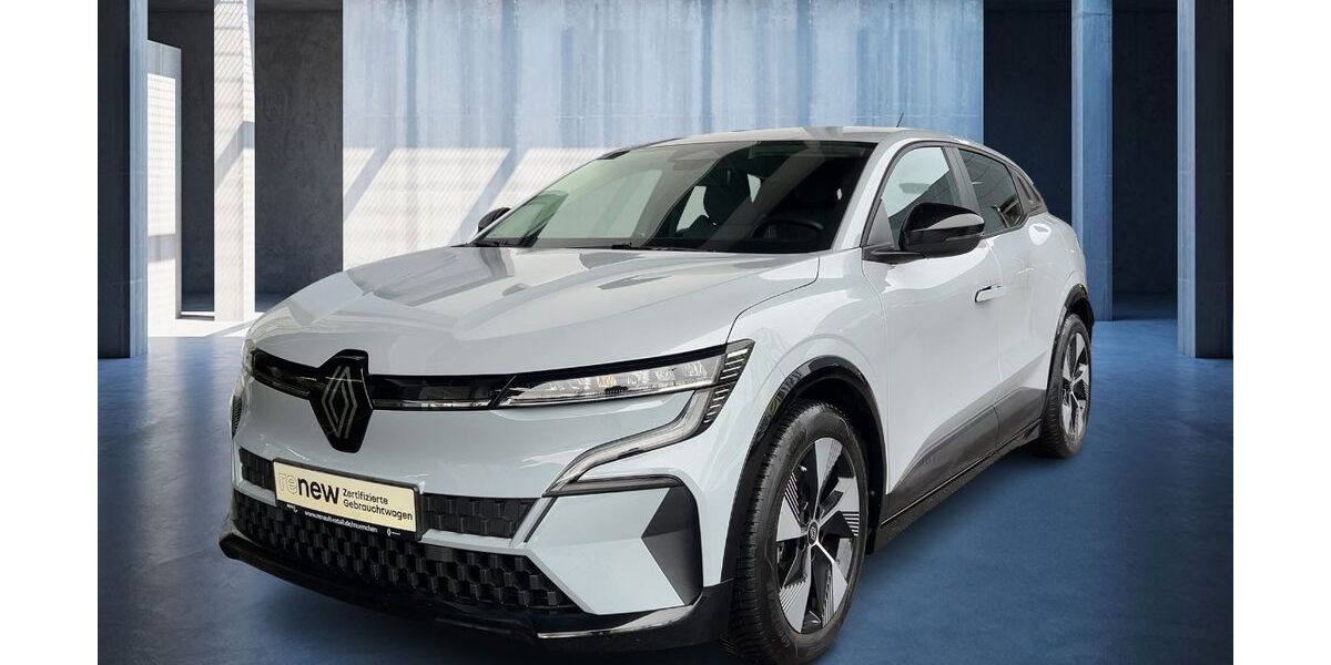 Renault Megane E-TECH 24.834 km 24.490 &euro; München 81827