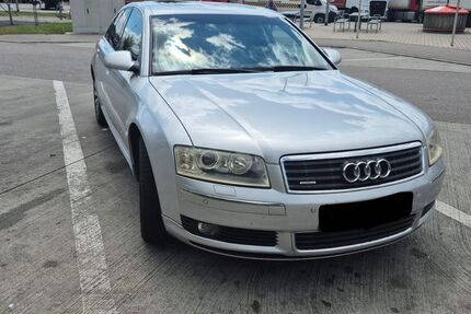 Audi A8 250.000 km 4.200 € München 81247