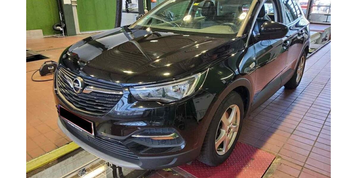 Opel Grandland (X) 113.000 km 14.999 &euro; Hohenbrunn bei München 85662