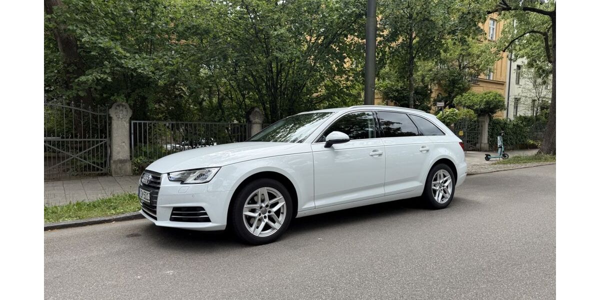 Audi A4 97.344 km 17.900 &euro; München 80799