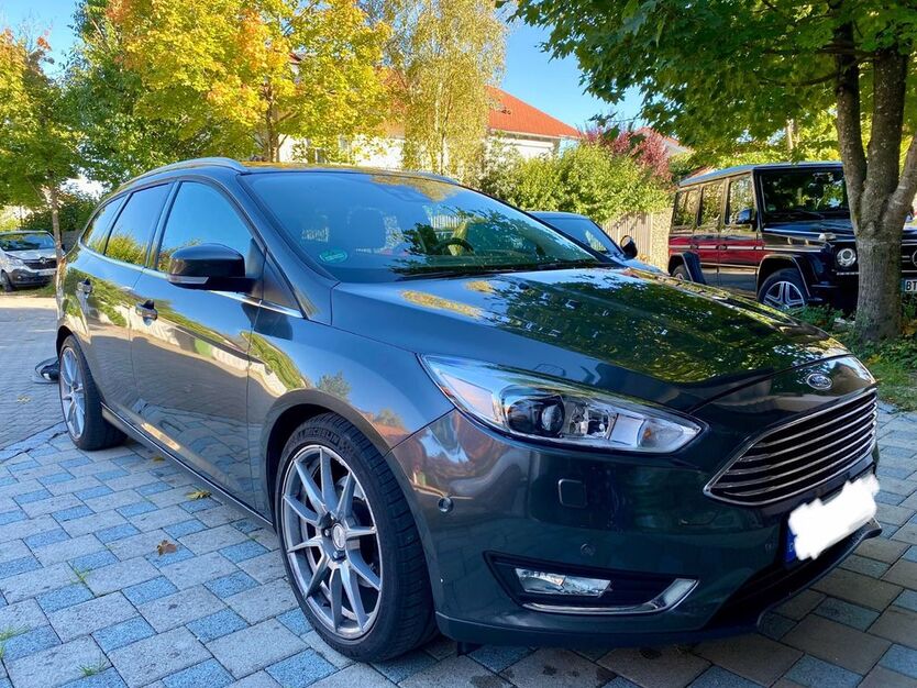 Ford Focus 57.000 km 16.998 € Anzing 85646