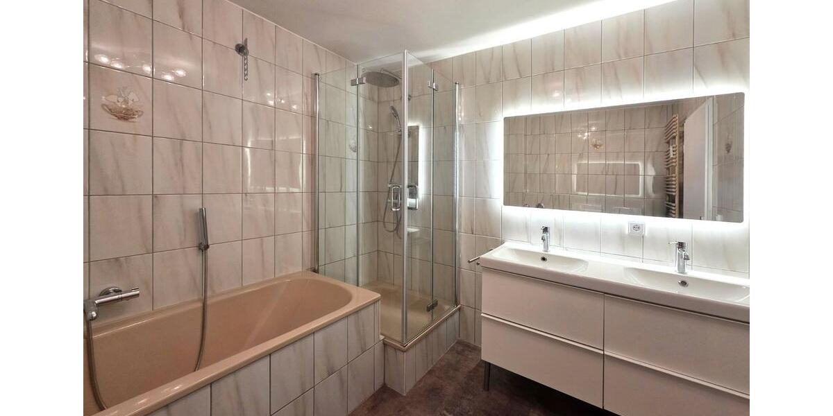 Etagenwohnung Ismaning - 4 Zimmer, 96 m&sup2;, 1.590&euro; | Angebot:26152257