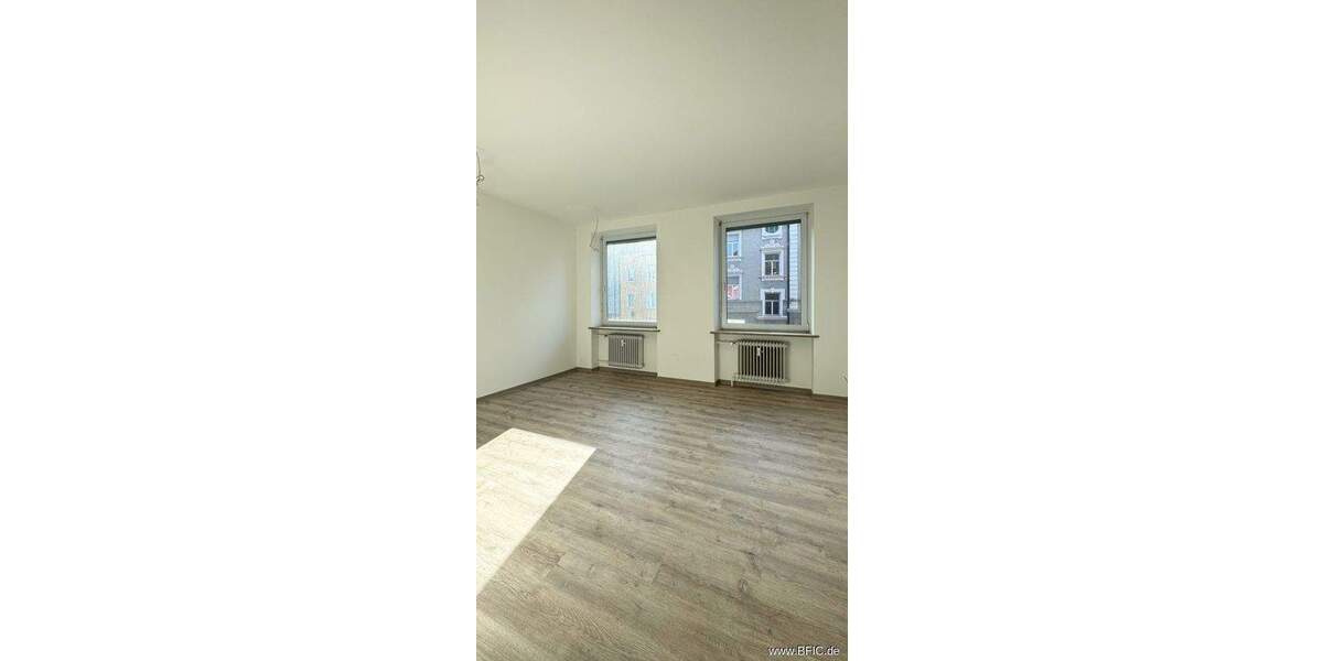 Gewerbeobjekt Fürstenfeldbruck - 9 Zimmer, 228 m&sup2;, 3.420&euro; | Angebot:25247718