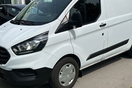 Ford Transit Custom 186.981 km 9.990 € München 81825
