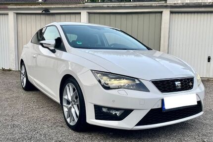 Seat Leon 71.107 km 13.950 &euro; München 80687
