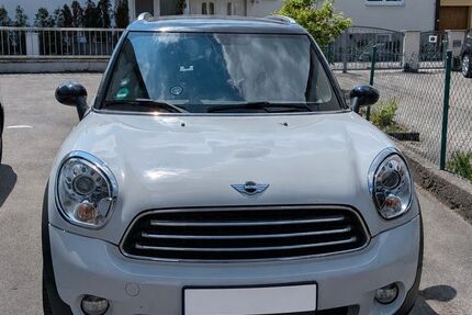 Mini Countryman D (Cooper) 94.350 km 7.900 &euro; Karlsfeld 85757