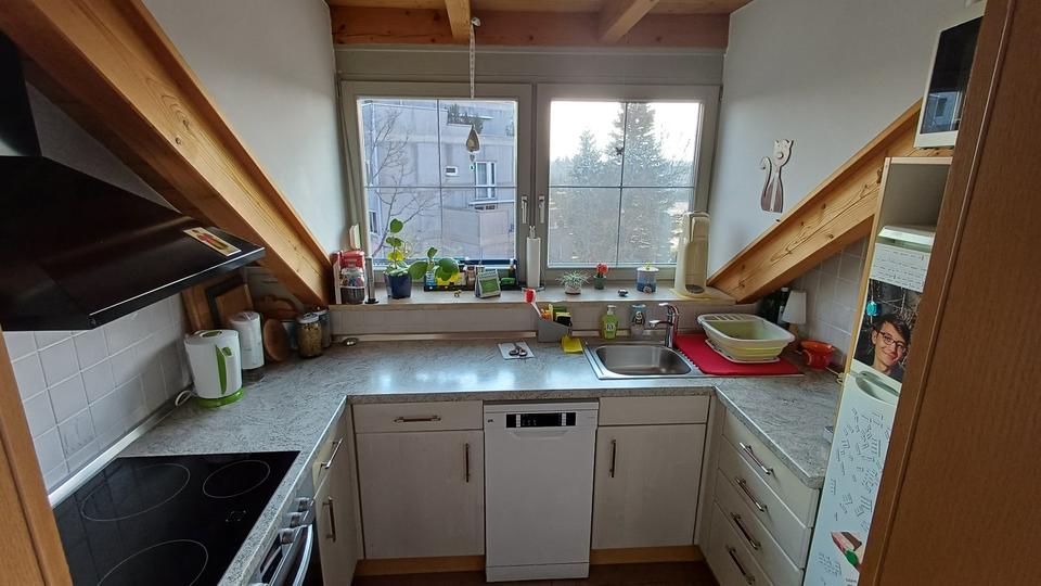 Dachgeschoßwohnung Putzbrunn - 3.5 Zimmer, 100 m&sup2;, 1.850&euro; | Angebot:26130517