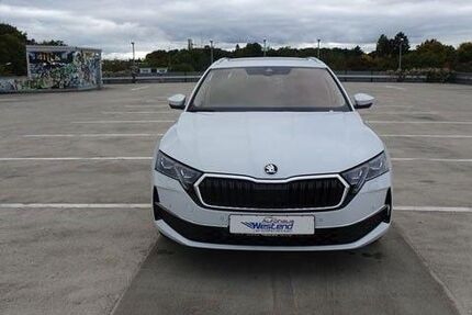 Skoda Octavia 14.000 km 37.900 &euro; München 80686