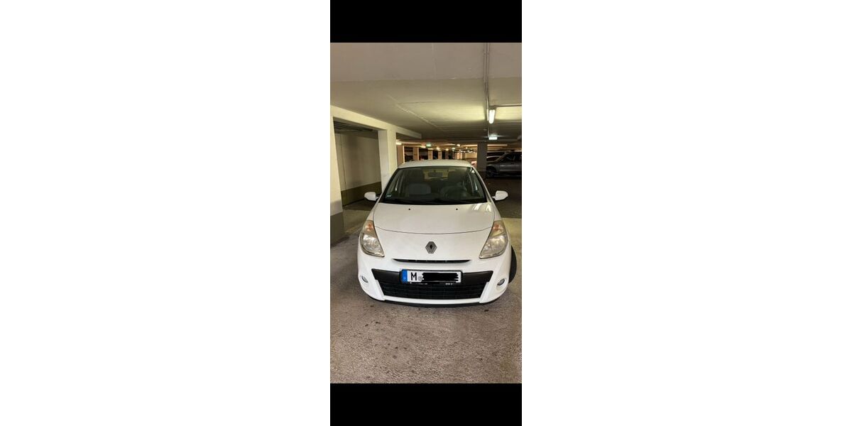 Renault Clio 149.000 km 2.660 &euro; München 80937