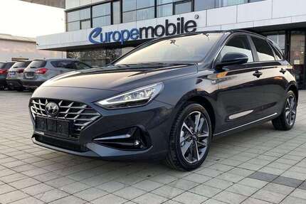 Hyundai i30 60.000 km 16.446 &euro; München 80802