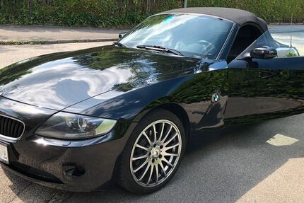 BMW Z4 174.000 km 9.950 &euro; München 81476