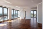 Etagenwohnung Vaterstetten Baldham - 3 Zimmer, 141 m&sup2;, 2.450&euro; | Angebot:26279402