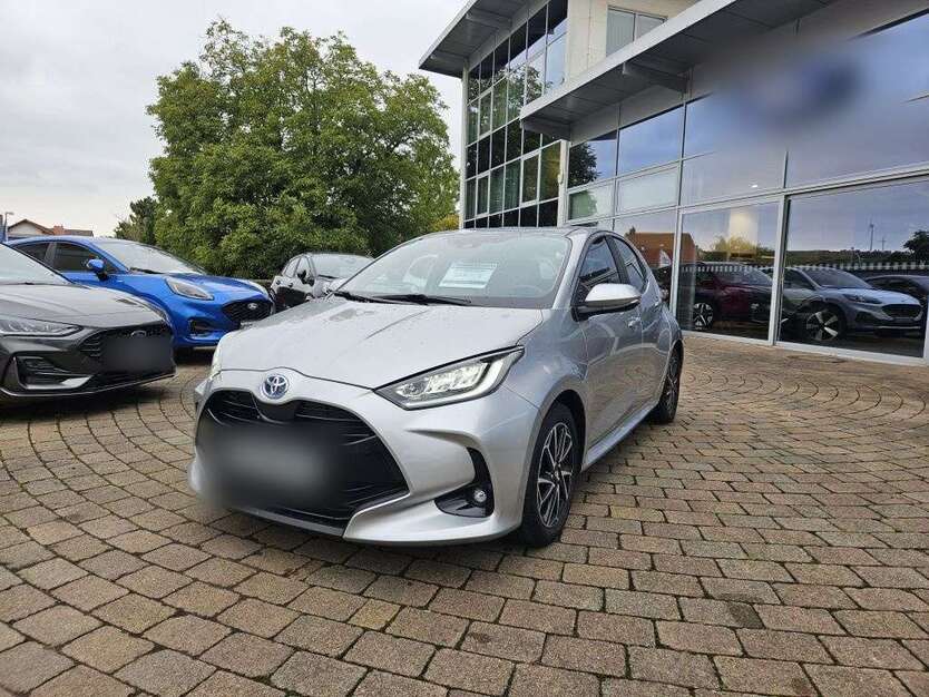 Toyota Yaris 21.700 km 18.990 € Grünwald 82031