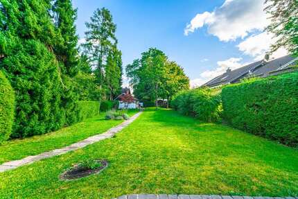 Grundstück zu verkaufen in Ottobrunn 1.950.000 € 976 m²