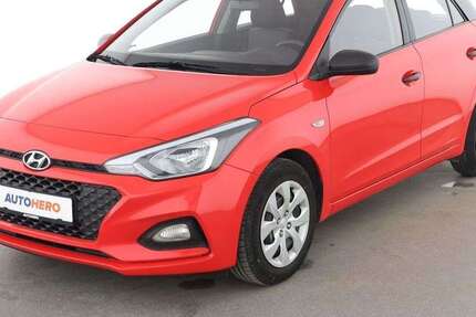 Hyundai i20 46.785 km 9.180 &euro; Neufahrn 85375