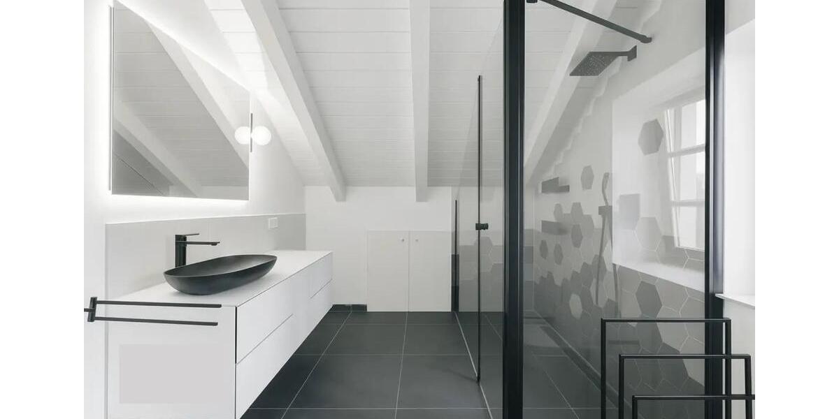 Maisonette 2022 renoviert und sofort verfügbar. Provisionfrei! 4 zimmer