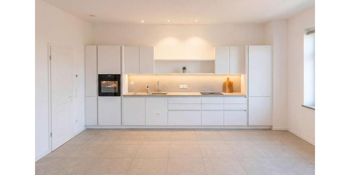 Etagenwohnung München Altstadt-Lehel - 2 Zimmer, 99 m&sup2;, 2.990&euro; | Angebot:25543273