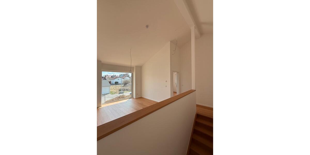 Einfamilienhaus Aying - 6.5 Zimmer, 165 m&sup2;, 3.465&euro; | Angebot:26107509