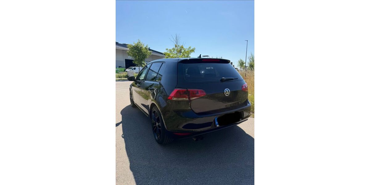 VW Golf 237.493 km 7.599 &euro; Höhenkirchen-Siegertsbrunn 85635