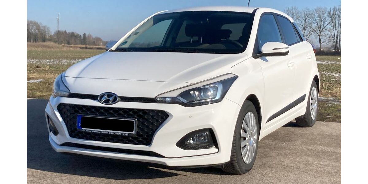 Hyundai i20 67.500 km 12.500 &euro; Dachau 85221