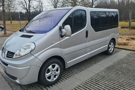 Renault Trafic 202.100 km 11.900 &euro; München 81477