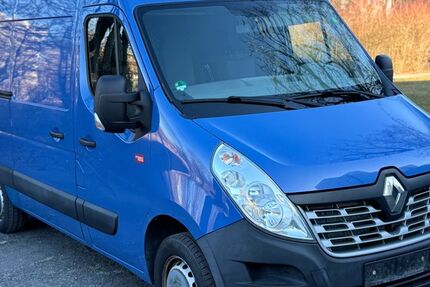 Renault Master 247.000 km 8.900 &euro; München 81827