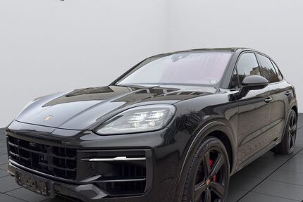 Porsche Cayenne 18.000 km 136.900 &euro; Gilching 82205