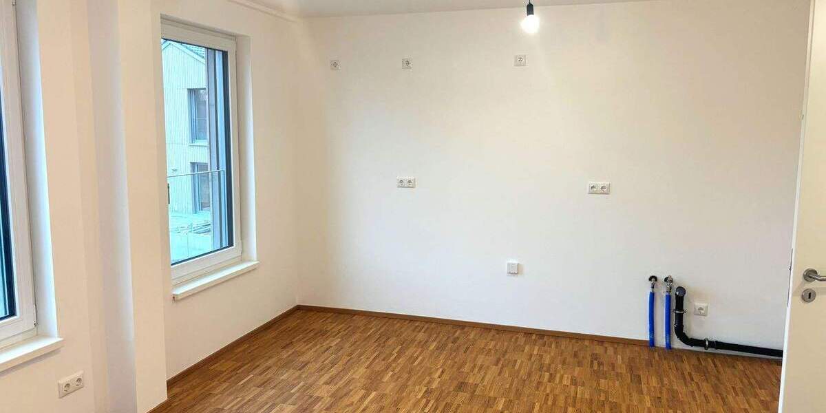 Etagenwohnung Markt Schwaben - 3 Zimmer, 82 m&sup2;, 1.650&euro; | Angebot:25698392