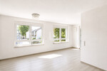 WINDISCH - Traumhafte 2-Zi.-Wohnung mit gehobener Ausstattung und Aufzug in zentraler Lage - Etagenwohnung Gröbenzell | Angebot:26456020
