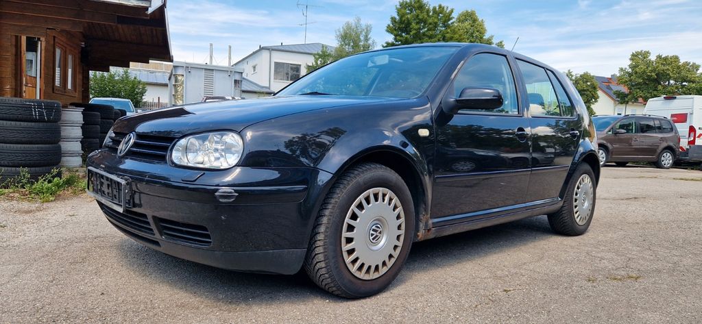 VW Golf 131.475 km 1.200 &euro; Fürstenfeldbruck 82256