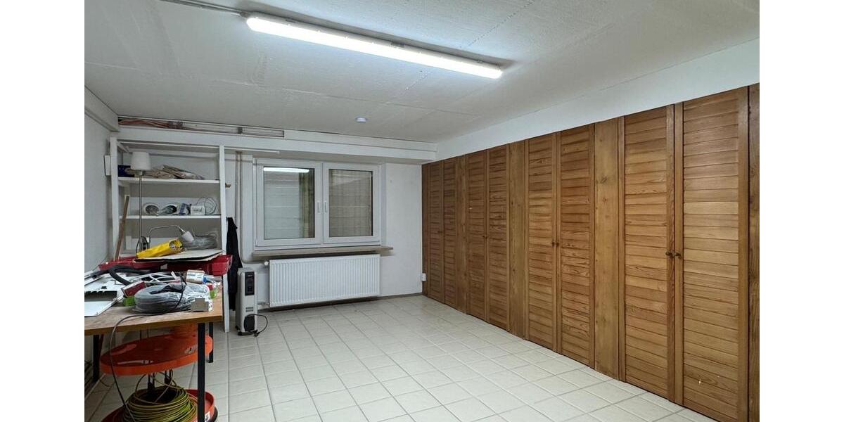 Doppelhaushälfte Gilching - 6 Zimmer, 160 m&sup2;, 2.850&euro; | Angebot:25540017