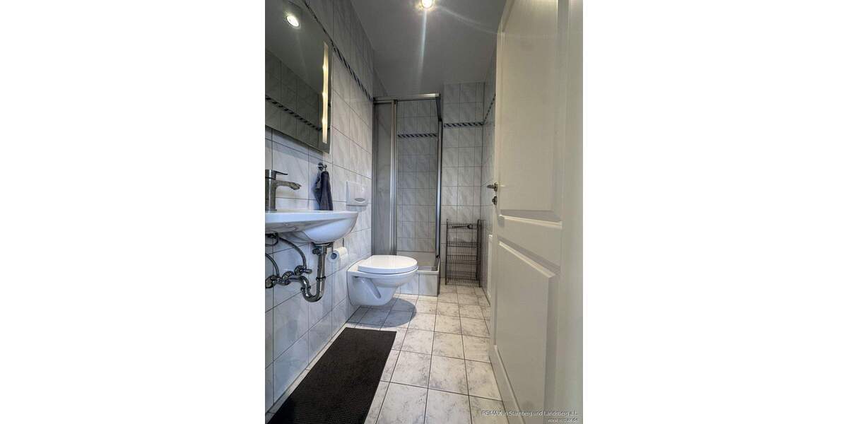 Einfamilienhaus Gräfelfing Lochham - 6 Zimmer, 150 m&sup2;, 3.600&euro; | Angebot:25700192