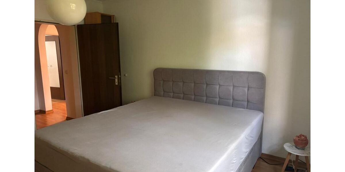 Etagenwohnung Germering - 3 Zimmer, 80 m&sup2;, 2.000&euro; | Angebot:26531557