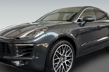 Porsche Macan 85.042 km 49.900 &euro; München 81669