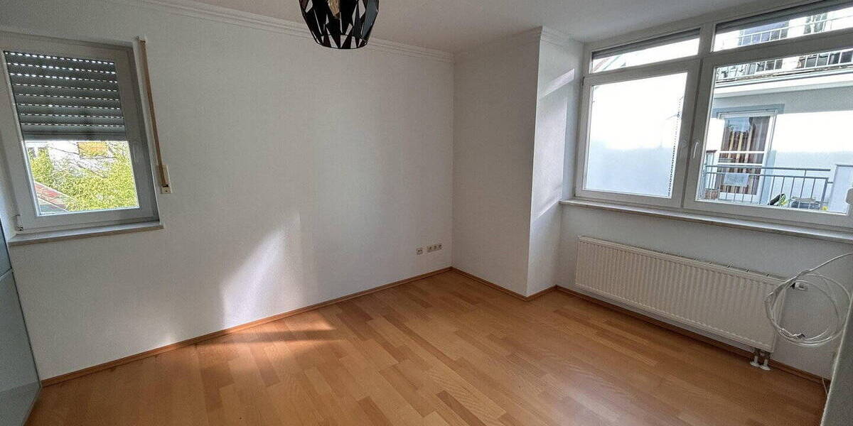 Reihenendhaus München Pasing-Obermenzing - 3 Zimmer, 87 m&sup2;, 799.000&euro; | Angebot:26200178