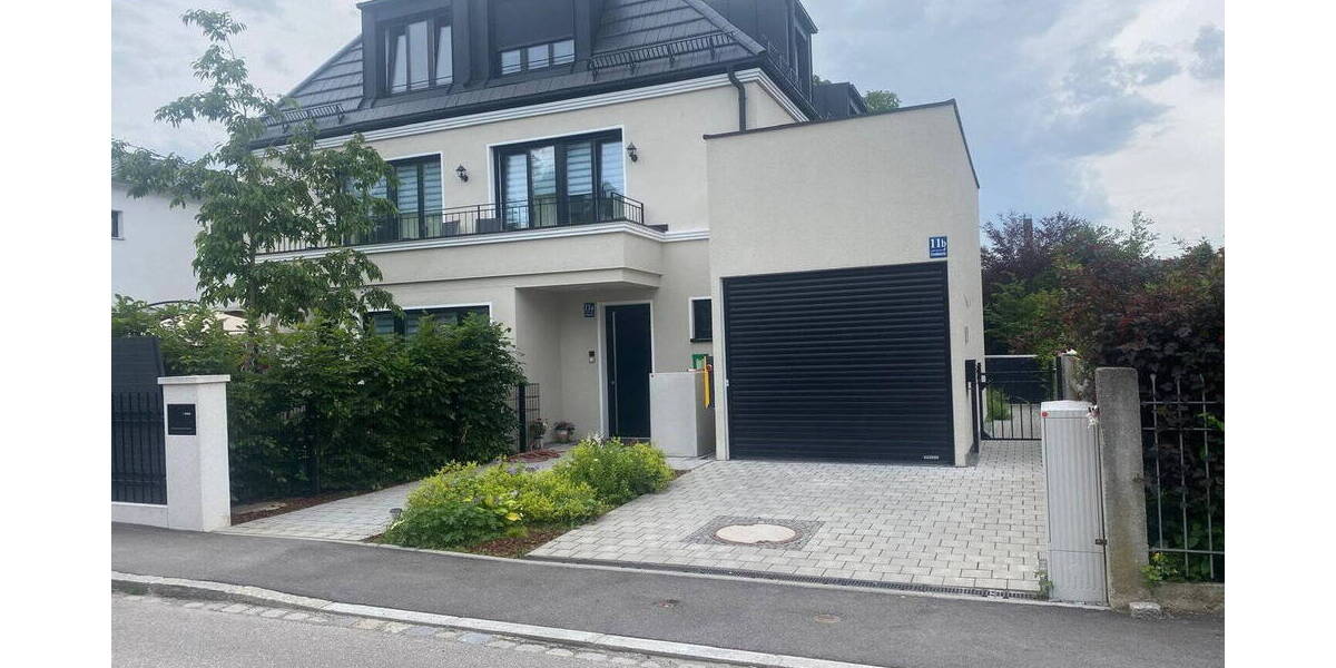 Doppelhaushälfte München Allach-Untermenzing - 7 Zimmer, 165 m&sup2;, 1.560.000&euro; | Angebot:26041234