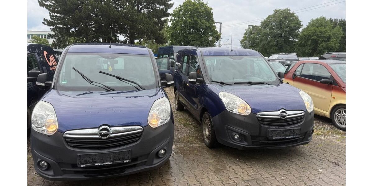 Opel Combo 204.550 km 2.999 &euro; München 81243