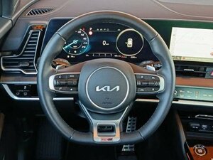 Kia SPORTAGE 1.6T HEV AWD GT LINE |SD|GD|DRI|SOUND 4.346 km 40.960 € Höhenkirchen-Siegertsbrun 85635