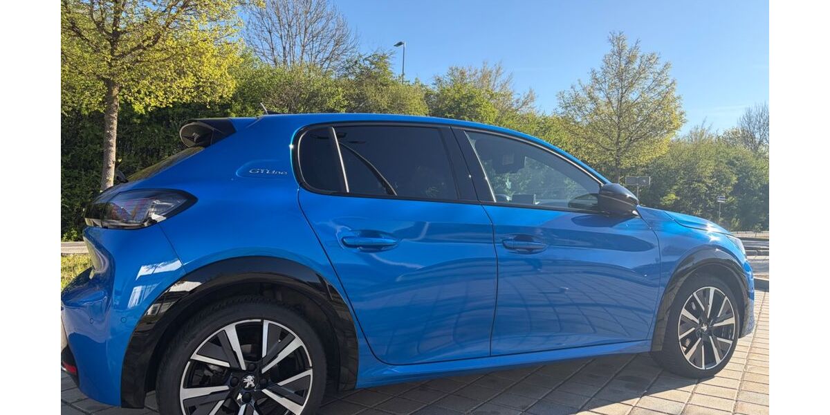 Peugeot 208 62.160 km 12.949 &euro; München 81739