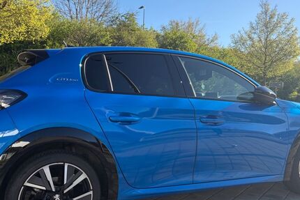 Peugeot 208 62.160 km 12.949 &euro; Riemerling 85521