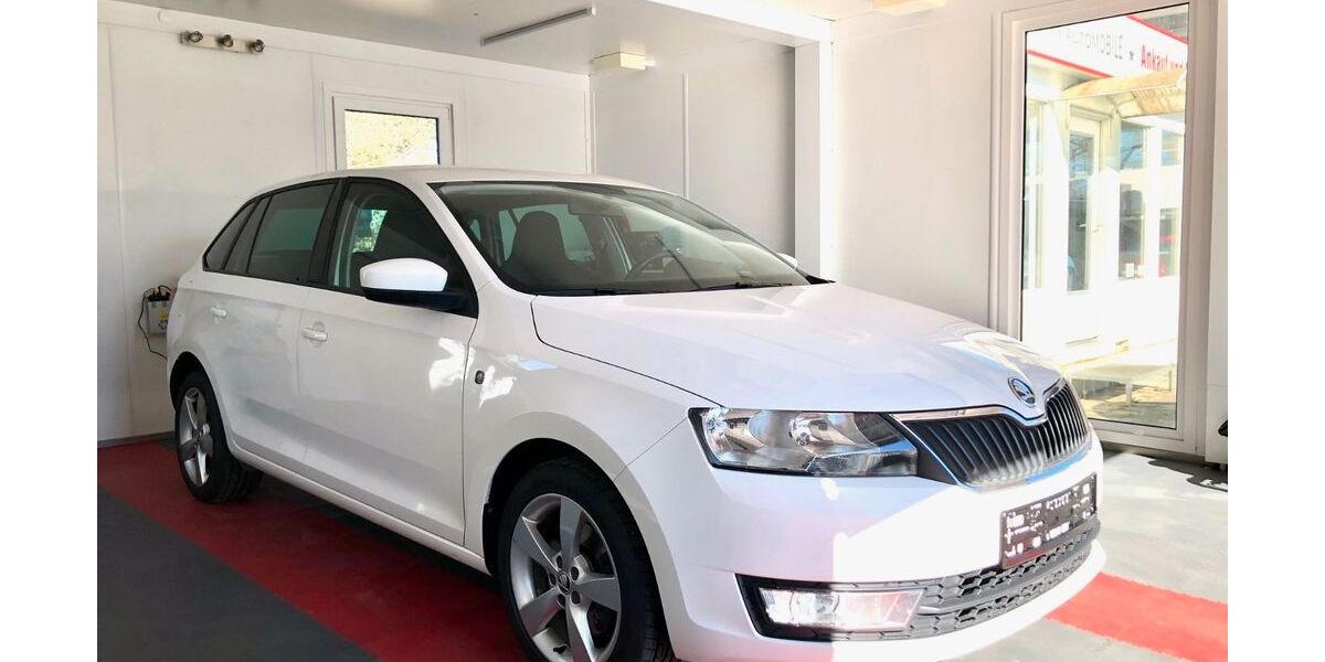 Skoda Rapid 147.000 km 6.849 &euro; München 81825